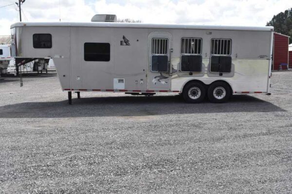 2007 American Spirit 8308LQ 3 Horse Trailer with 8' Short Wall - Image 9