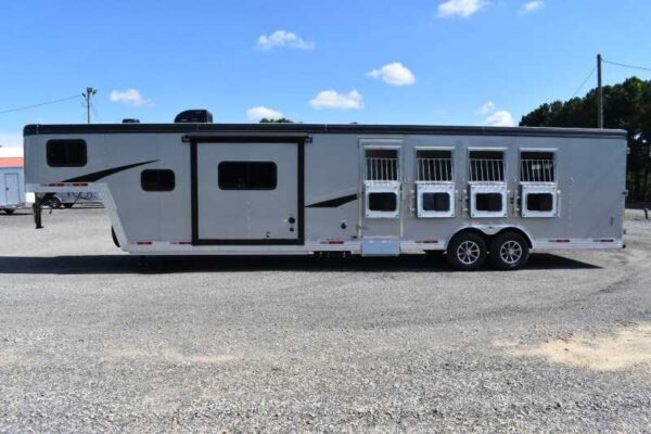 2022 Bison Desperado 8413BG 4 Horse Trailer with 13' Short Wall - Image 5