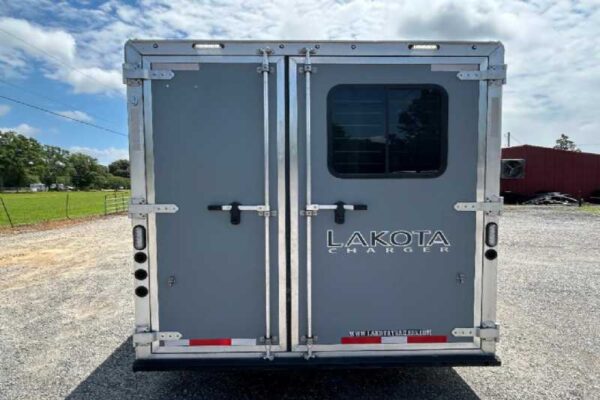 New 2024 Lakota 8313RKBGLQ Charger 3 Horse Trailer with 13' Short Wall - Image 5