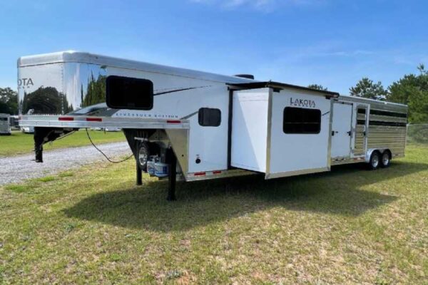 2024 Lakota Charger LE81413SR Stock Trailer with 13' Short Wall