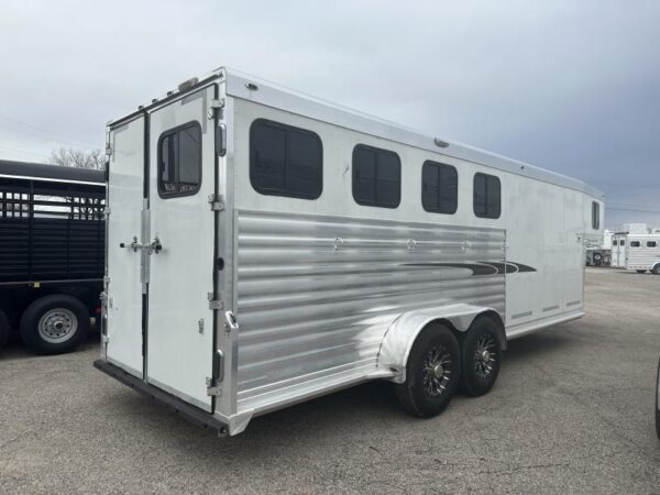 2004 Cherokee Trailers 4H GN Horse Trailer - Image 4