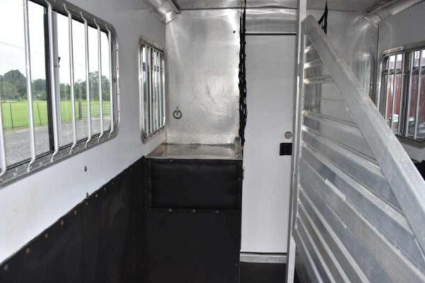 2003 Featherlite 2HST 2 Horse Trailer - Image 8