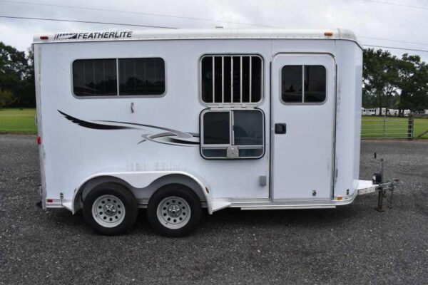 2003 Featherlite 2HST 2 Horse Trailer - Image 16