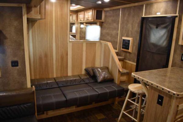 2021 Lakota BIGHORN 8316SRGLQ 3 Horse Trailer with 16' Short Wall - Image 30