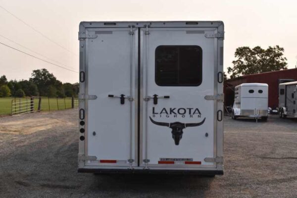 2021 Lakota BIGHORN 8316SRGLQ 3 Horse Trailer with 16' Short Wall - Image 16