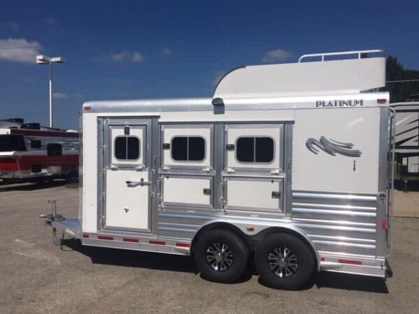 2018 Platinum Coach 3 Horse Bumper Pull - Image 19