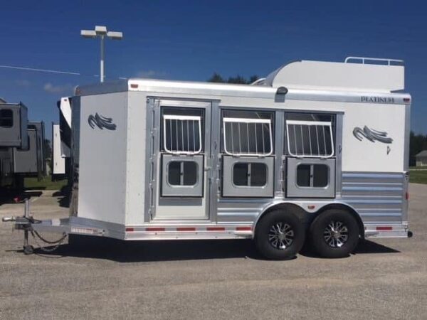 2018 Platinum Coach 3 Horse Bumper Pull - Image 15