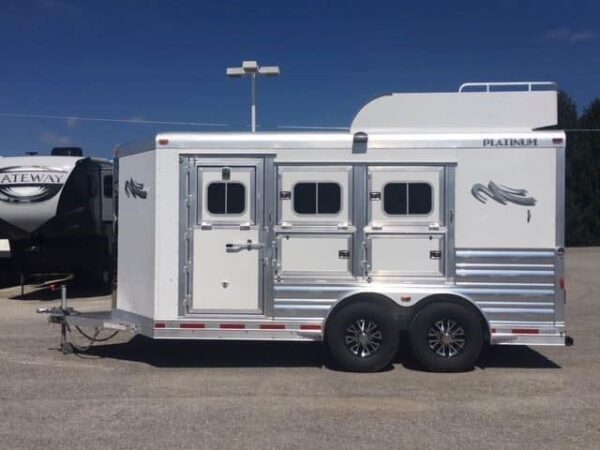 2018 Platinum Coach 3 Horse Bumper Pull - Image 16