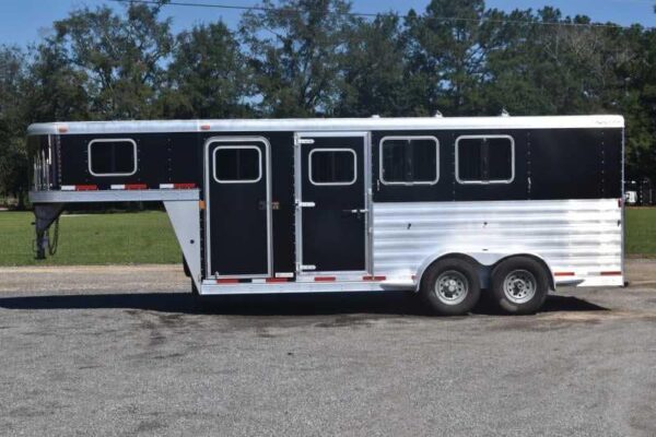 Used 2013 Exiss 6300 3 Horse Gooseneck - Image 2