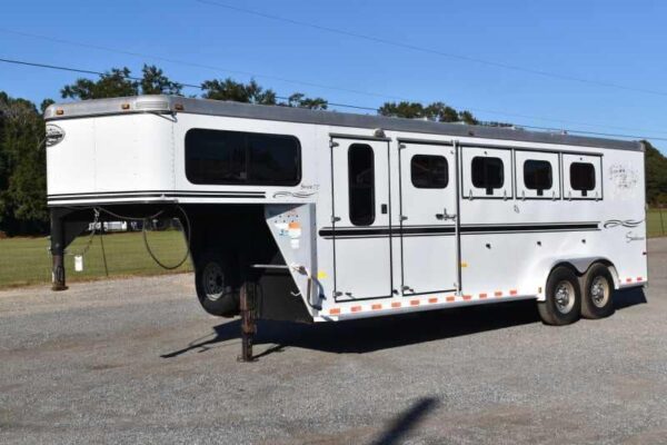 Used 2005 Sundowner 4HGN 4 Horse Trailer - Image 4