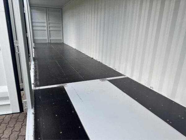 New 40ft Side Opening Container - Image 3