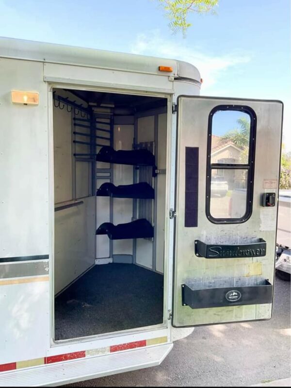 1999 Sundowner  3 Horse Trailer - Image 17