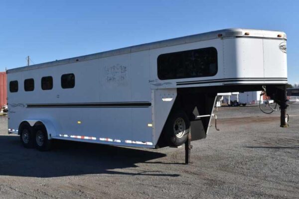 Used 2005 Sundowner 4HGN 4 Horse Trailer - Image 6