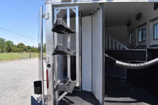 2020 Bison Laredo 3 Horse Trailer with 11' Short Wall - Image 27