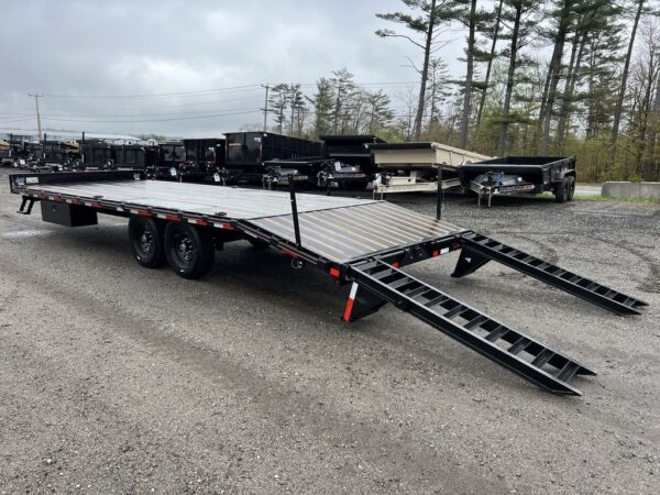 2024 Diamond Deckover Equipment Trailer - Image 2