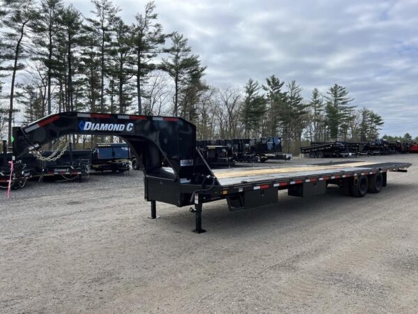 2024 Diamond C 8.5x35 25K Gooseneck Equipment Trailer w/Spare Mount