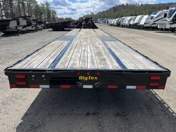 2023 Big Tex Trailers 8.5x40 25K HD Gooseneck Equipment w/Slide-Out Ramps - Image 4