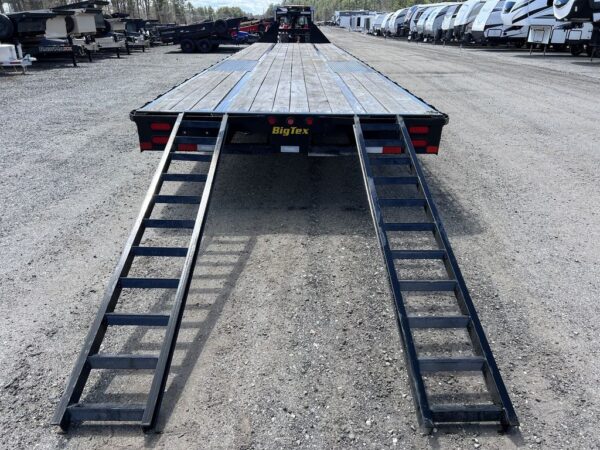 2023 Big Tex Trailers 8.5x40 25K HD Gooseneck Equipment w/Slide-Out Ramps - Image 8