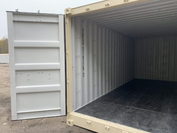 Used 20ft Shipping Container - Image 17