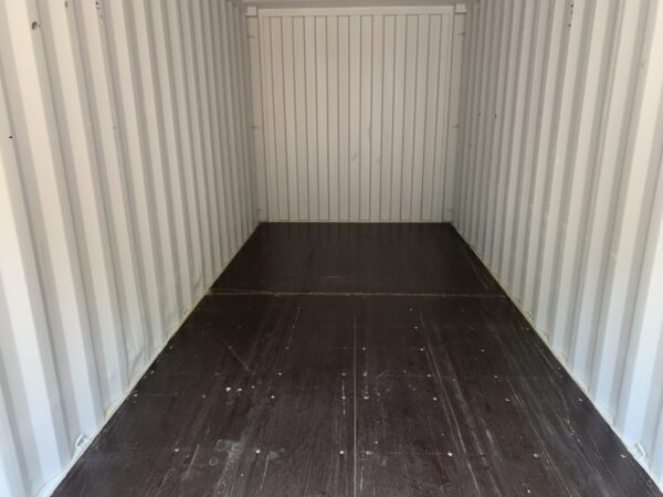 Used 20ft Shipping Container - Image 4