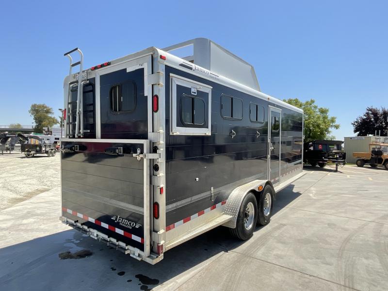 2005 Jamco 4 Horse Gooseneck Trailer - Image 6